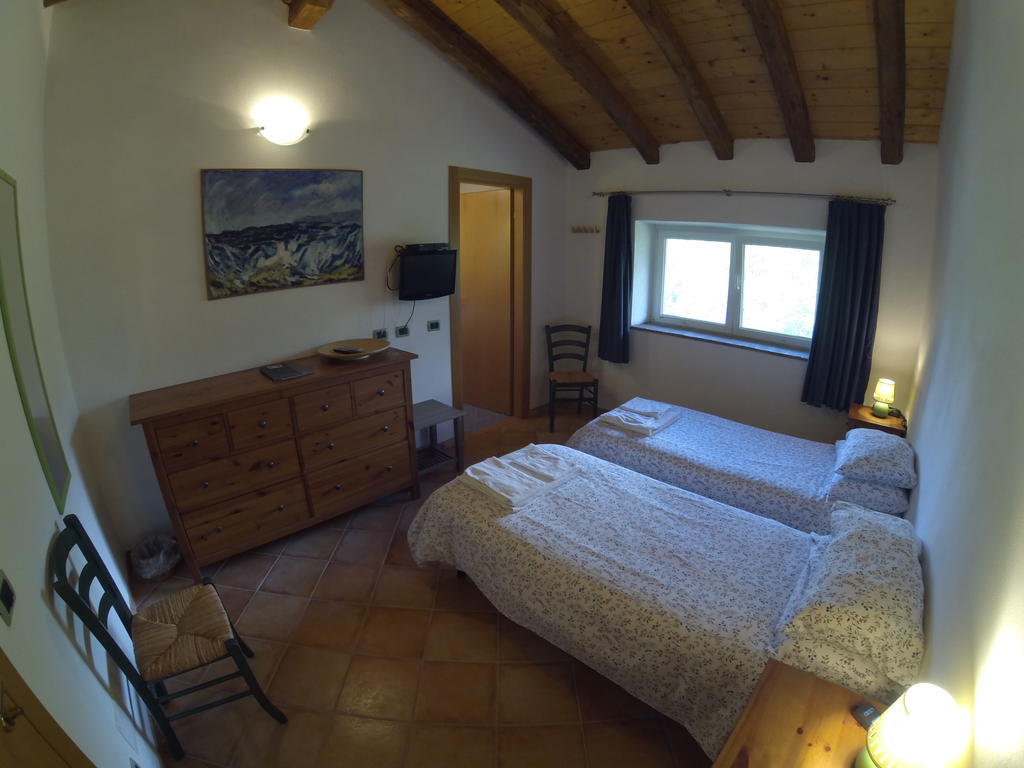 Al Campo Di Sotto Bed & Breakfast Buia Chambre photo