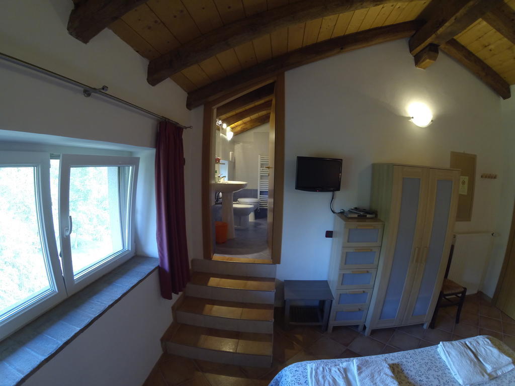 Al Campo Di Sotto Bed & Breakfast Buia Chambre photo