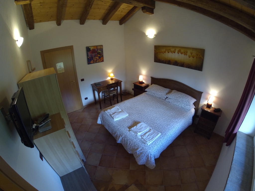 Al Campo Di Sotto Bed & Breakfast Buia Chambre photo