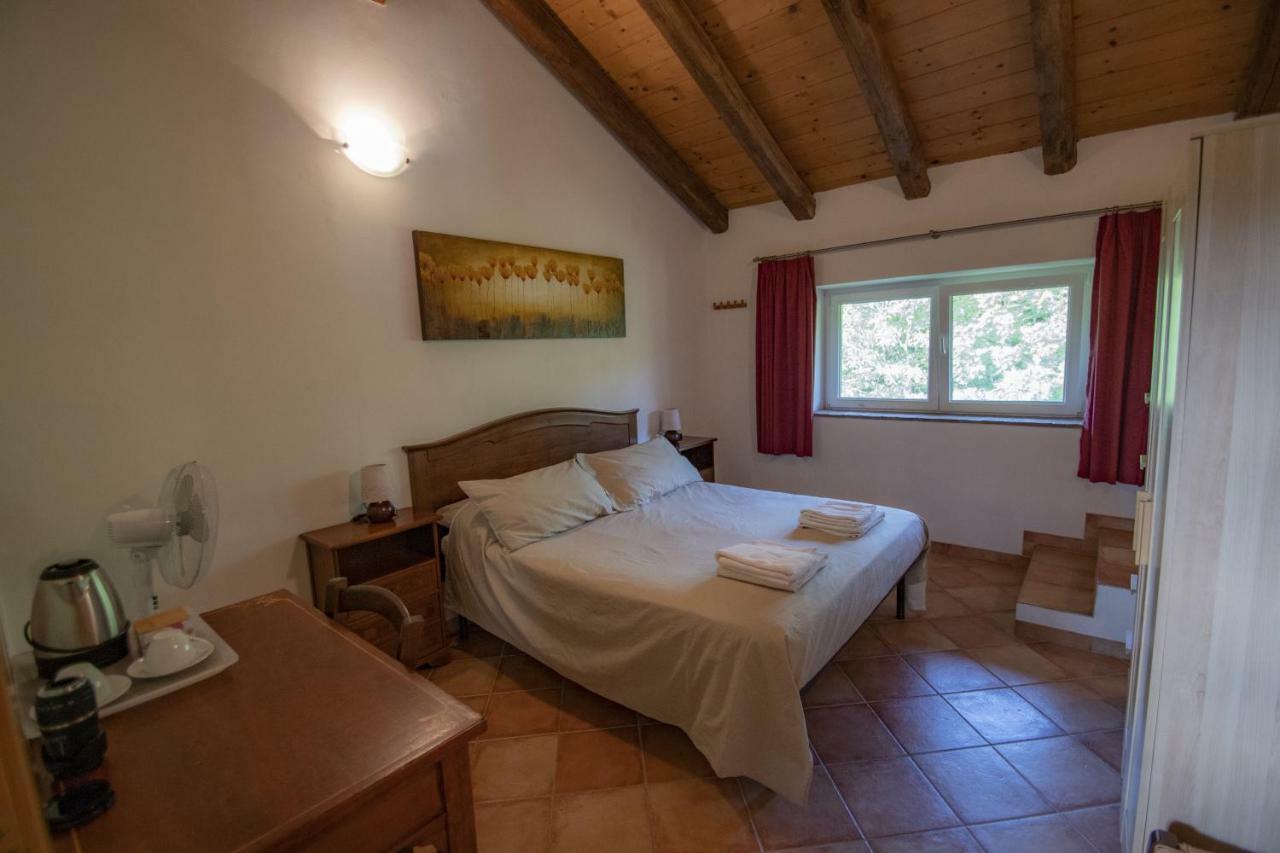 Al Campo Di Sotto Bed & Breakfast Buia Extérieur photo